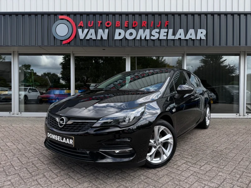 Opel Astra 1.2 Business Edition uit 2020