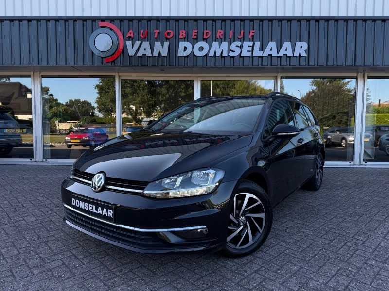 Volkswagen Golf 1.0 TSI Comfortline Business uit 2019