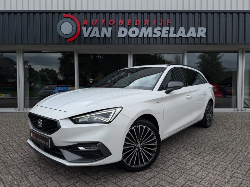 SEAT Leon Sportstourer 1.4 TSI eHybrid PHEV FR Business Intense uit 2021